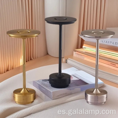 Lámpara de mesa LED estilo jarrón elegante
